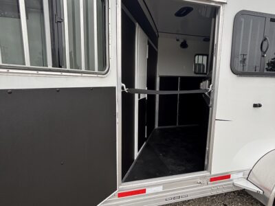 2027 Shadow 3 Horse Living Quarters Trailer