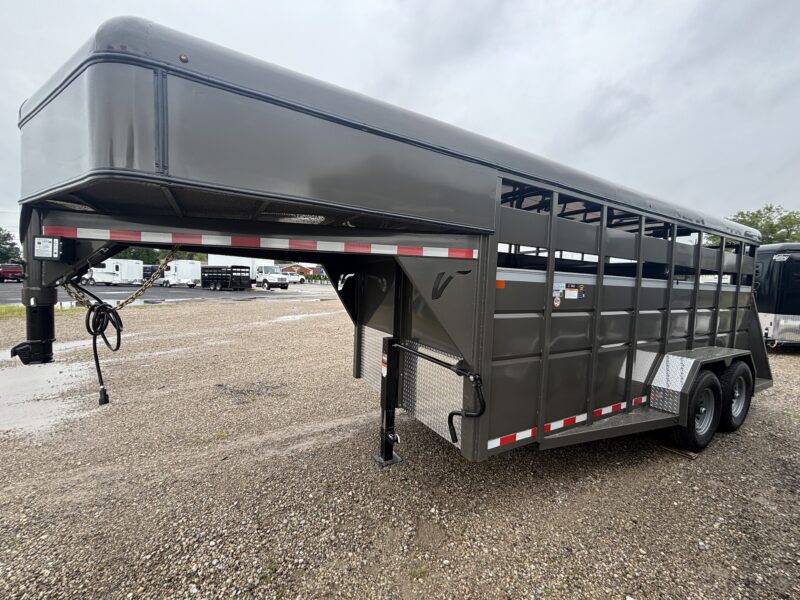2027 Valley 16′ Stock Trailer