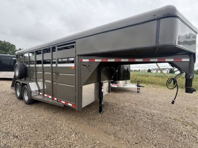 2027 Valley 16′ Stock Trailer