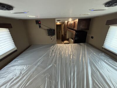 2027 Shadow 4 Horse 14′ Living Quarters