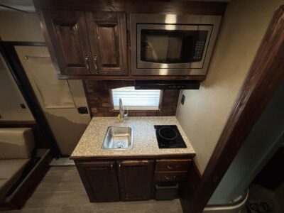 2027 Shadow 4 Horse 14′ Living Quarters