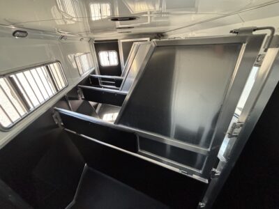 2027 Shadow 4 Horse 14′ Living Quarters