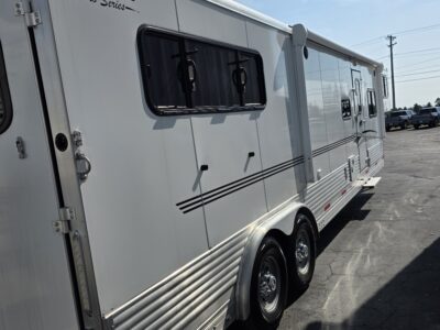 2021 Shadow 3 Horse Living Quarters Trailer