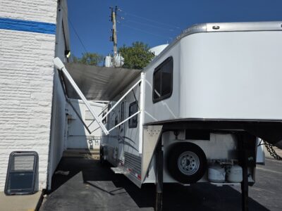 2021 Shadow 3 Horse Living Quarters Trailer